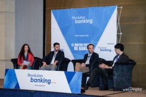 Cumplimiento Regulatorio en banca y retail